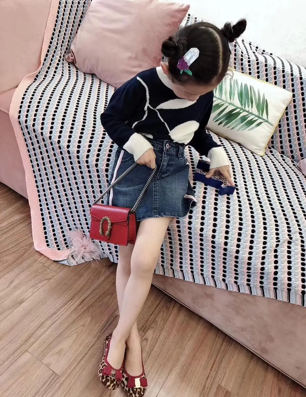 Girls Print Wool Sweater knitting Long Sleeve Coat Kids Clothing Warm Outerwear Autumn Tops Size 2-16T presale in September
Girls Print Wool Sweater knitting Long Sleeve Coat Kids Clothing Warm Outerwear Autumn Tops Size 2-16T presale in September