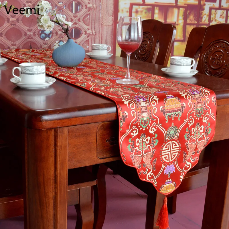 

New Chinese Style Red Flower Embroidery Table Runner Classical Fish Table Flag Cover Decoration for Dining Table with Tassels