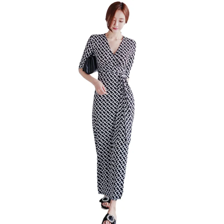 a Autumn Women Vintage Half Sleeve Maxi Dresses Lady Elegant Print Wrap Dresses Female Party Maxi Dress
a Autumn Women Vintage Half Sleeve Maxi Dresses Lady Elegant Print Wrap Dresses Female Party Maxi Dress