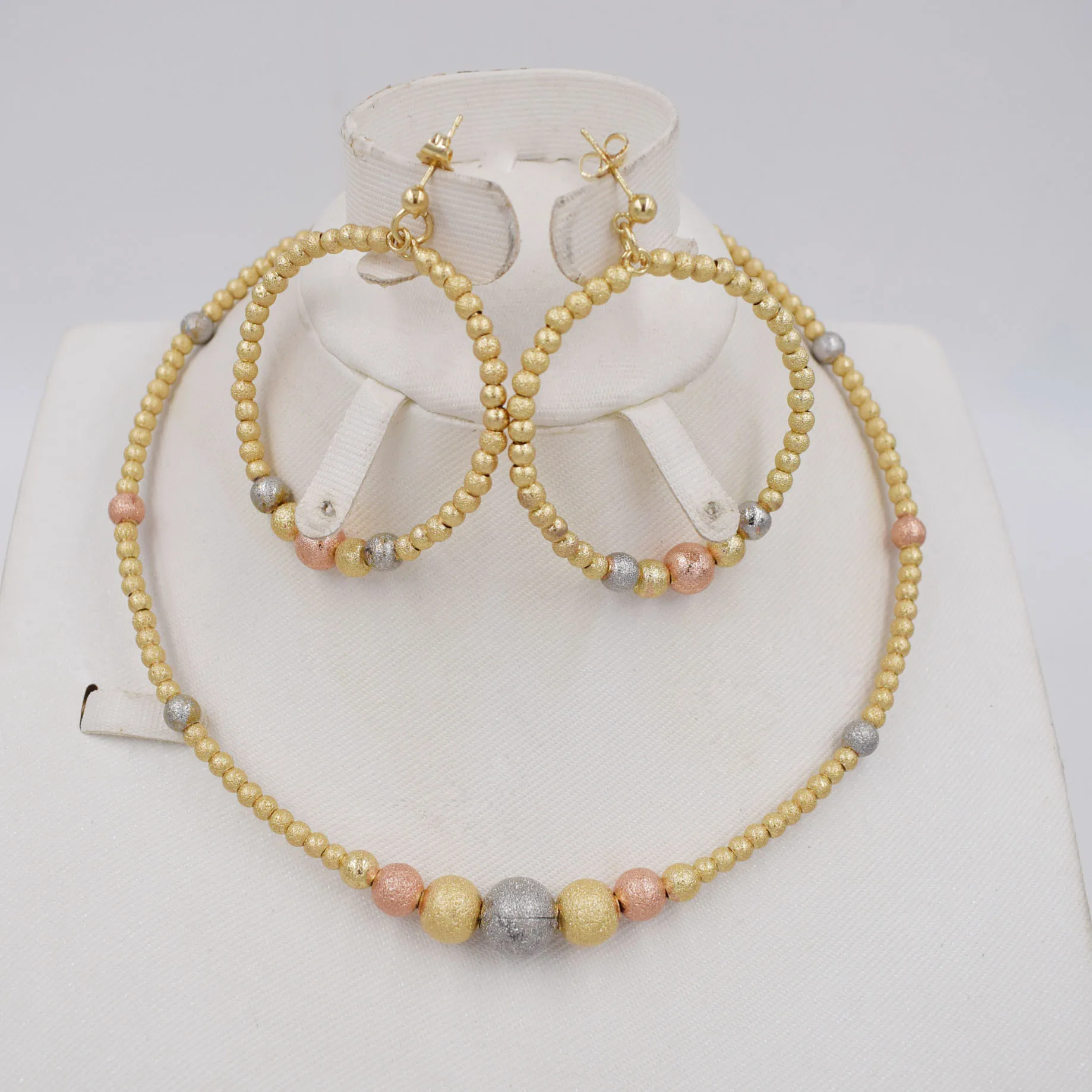Fashion Set New Arrival Charm Style Women Gold Color High Quality Jewelry Sets necklace and earring set
Fashion Set New Arrival Charm Style Women Gold Color High Quality Jewelry Sets necklace and earring set