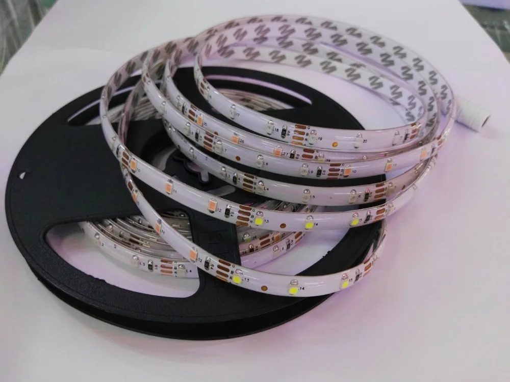 

5 color LED Strip 60 LED/m IP65 Waterproof DC12V Flexible Light 3528 / 2835 LED Strip