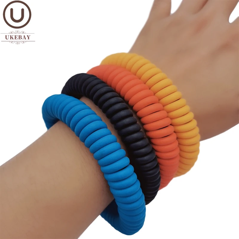 UKEBAY New Round Handmade Bangles For Women Rubber Bracelets 4 Colors Design Luxury Charm Bangles Birthday Gift Mom Punk Jewelry
UKEBAY New Round Handmade Bangles For Women Rubber Bracelets 4 Colors Design Luxury Charm Bangles Birthday Gift Mom Punk Jewelry