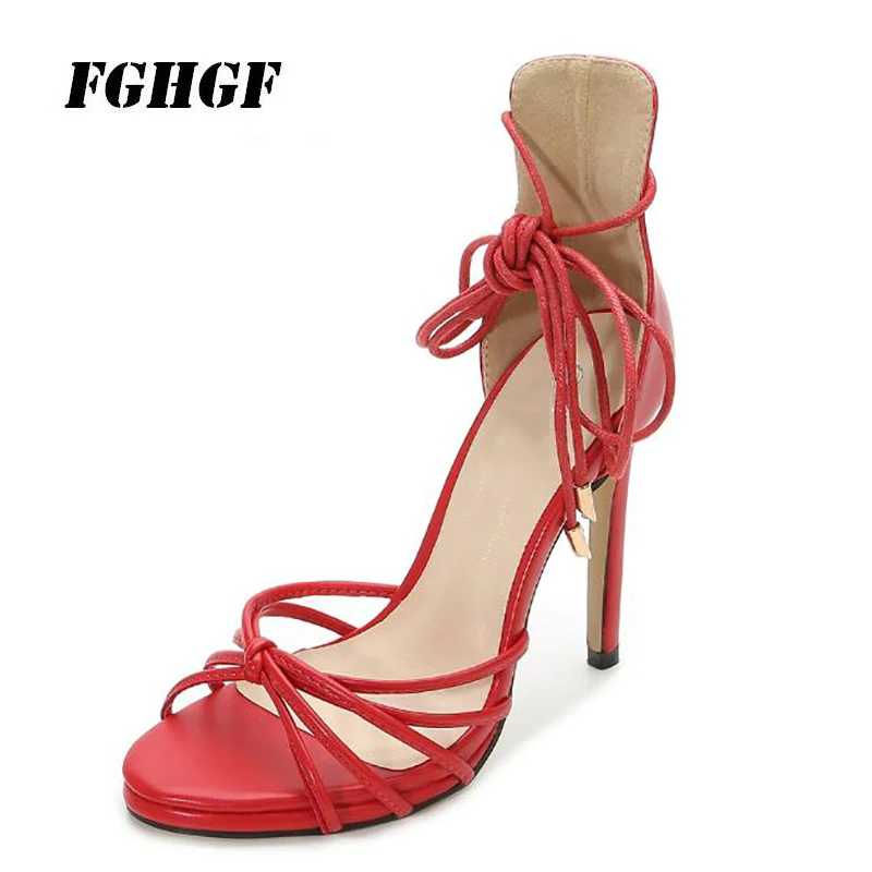 Heel sandals Halter strap open-toe shoes for women Wedding shoes, banquet shoes, size 35-46
Heel sandals Halter strap open-toe shoes for women Wedding shoes, banquet shoes, size 35-46