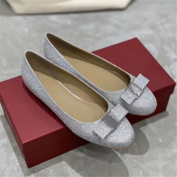 Genuine Luxury Brand Designer Leather Women's Shoes New Srping/Autumn Fashion Sweet Ladies Slip-on Shallow Heels
Genuine Luxury Brand Designer Leather Women's Shoes New Srping/Autumn Fashion Sweet Ladies Slip-on Shallow Heels