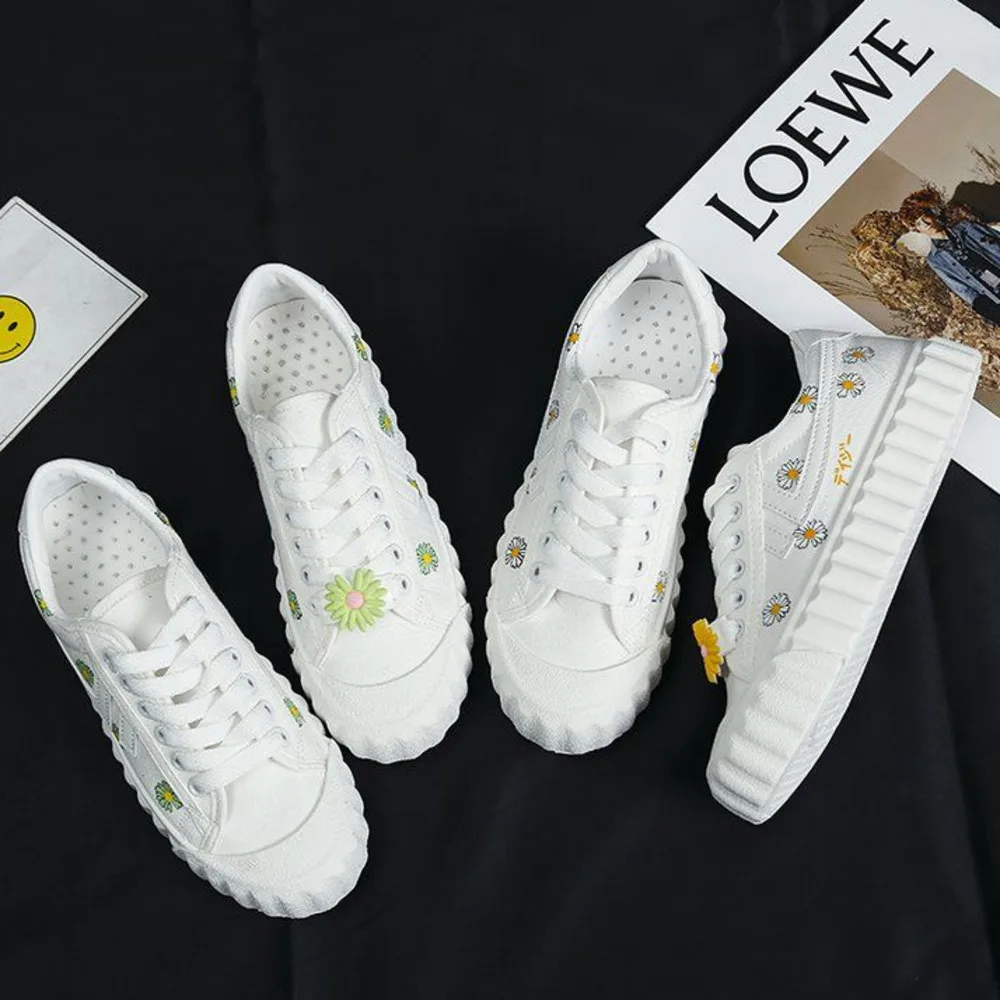 For Shoes Women Canvas Chunky Sneakers Platform Designers Vulcanized Shoes Woman Fashion Flower Sports Casual Shoes 2020 Summer
For Shoes Women Canvas Chunky Sneakers Platform Designers Vulcanized Shoes Woman Fashion Flower Sports Casual Shoes 2020 Summer
