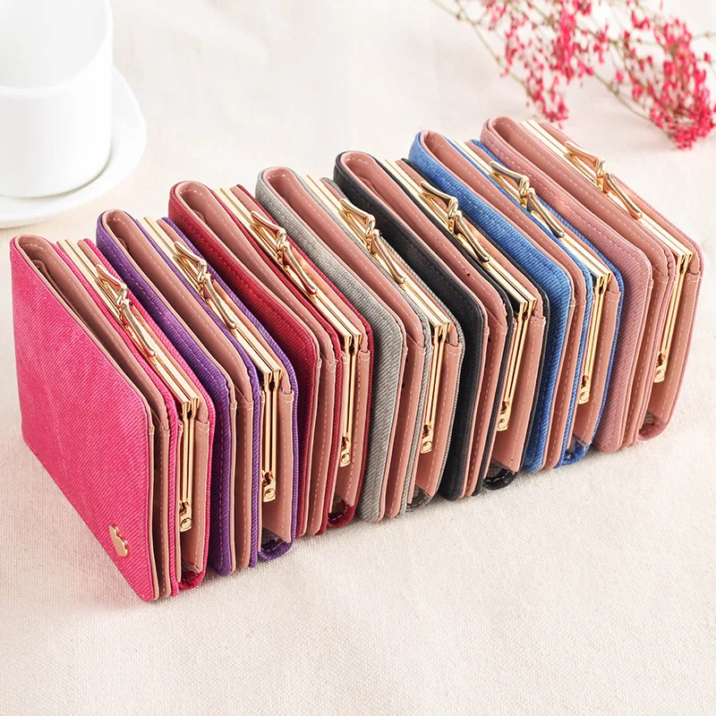 Concise Square Leather Purse Ladies Classical Solid Short Purse Female Fashion Daily Change Color Wallet Trendy Pouch Purse
Concise Square Leather Purse Ladies Classical Solid Short Purse Female Fashion Daily Change Color Wallet Trendy Pouch Purse