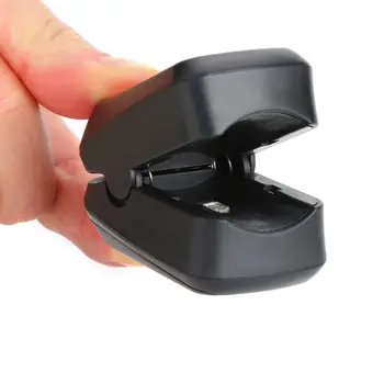 Pulse Oximeter Finger Fingertip Pulse Oxygen Saturation Monitor Heart Rate Meter
Pulse Oximeter Finger Fingertip Pulse Oxygen Saturation Monitor Heart Rate Meter