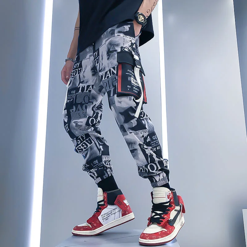 Gradient Hip Hop Men Cargo Pants Streetwear Fashion Cotton Joggers Sweatpants Casual Harem Trousers Summer Harajuku Pants Men
Gradient Hip Hop Men Cargo Pants Streetwear Fashion Cotton Joggers Sweatpants Casual Harem Trousers Summer Harajuku Pants Men