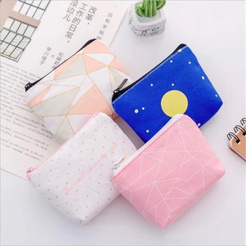 Korean Version Of The New Cute Canvas Coin Purse Creative Hand Key Coin Storage Bag 
Korean Version Of The New Cute Canvas Coin Purse Creative Hand Key Coin Storage Bag