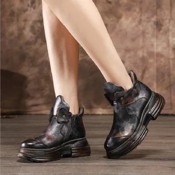 Spring Autumn Winter Retro Casual Women Genuine Leather Rivet Ankle Boots Lady Thick Sole Sewing Platform Short Boots 191007
Spring Autumn Winter Retro Casual Women Genuine Leather Rivet Ankle Boots Lady Thick Sole Sewing Platform Short Boots 191007