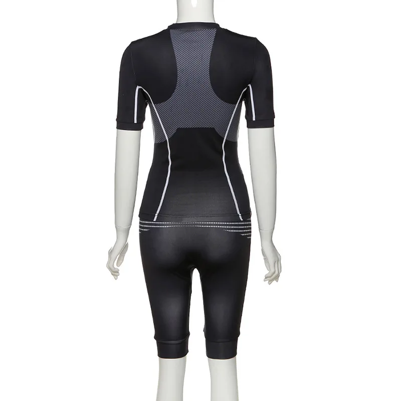 13946160907_1153469267