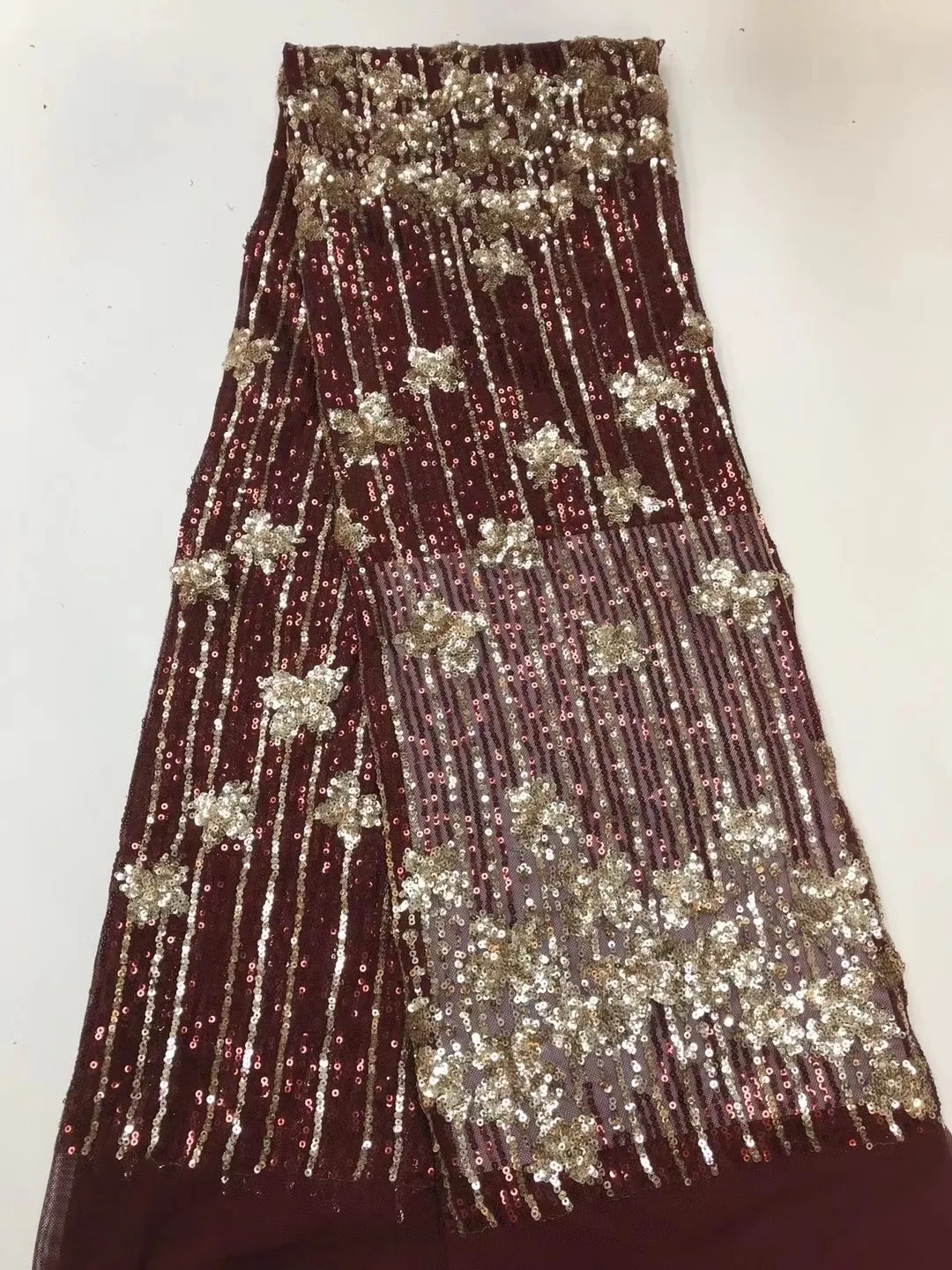 The Latest French Tulle Lace Fabric Sequin Embroidery African Mesh Lace Fabric High Quality Sequin Lace Wedding D4392
The Latest French Tulle Lace Fabric Sequin Embroidery African Mesh Lace Fabric High Quality Sequin Lace Wedding D4392
