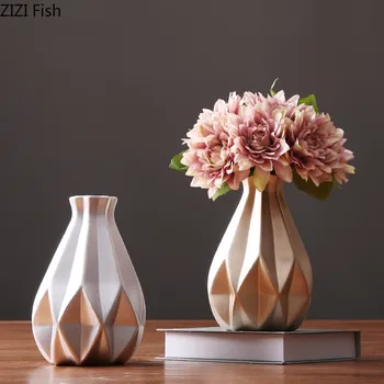 Creative Nordic ceramics geometric irregular vase Modern home decorations living room Flower arrangement Hydroponics Golden vase
Creative Nordic ceramics geometric irregular vase Modern home decorations living room Flower arrangement Hydroponics Golden vase