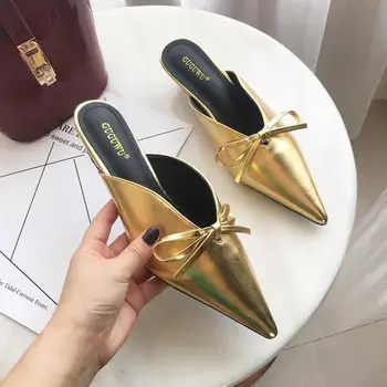 Med Thin Heels Female Shoes Butterfly-knot Mules For Women 2020 Cover Toe Ladies' Slippers New Pointed Rubber PU Slides Fabric
Med Thin Heels Female Shoes Butterfly-knot Mules For Women 2020 Cover Toe Ladies' Slippers New Pointed Rubber PU Slides Fabric