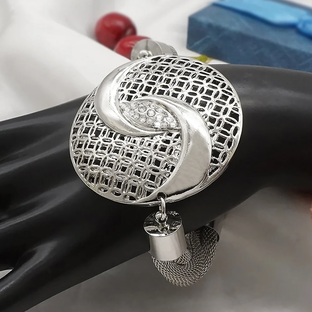 Fashion Jewelry Set Dubai Gold Color Nigerian Wedding African Round Pendant Necklace Jewellery Set Party Gift 10 Mallzona H44f918065881439f862fb73670842618w Fashion Jewelry Set Dubai Gold Color Nigerian Wedding African Round Pendant Necklace Jewellery Set Party Gift Mallzona