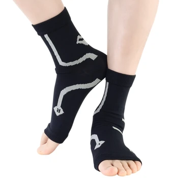 Compression Feet Sleeve Cover Ankle Support ForAdult Unisex Outdoor Anti Sweat Compression Feet Foot Socks For Plantar Fasciitis
Compression Feet Sleeve Cover Ankle Support ForAdult Unisex Outdoor Anti Sweat Compression Feet Foot Socks For Plantar Fasciitis