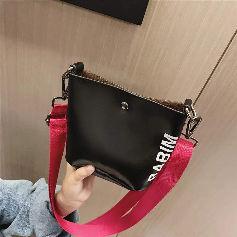 Korean-style CHILDREN'S Bag 2019 Autumn New Style Cartoon Girls Mini Oblique Bag Baby Fashion Shoulder Bucket Bag
Korean-style CHILDREN'S Bag 2019 Autumn New Style Cartoon Girls Mini Oblique Bag Baby Fashion Shoulder Bucket Bag
