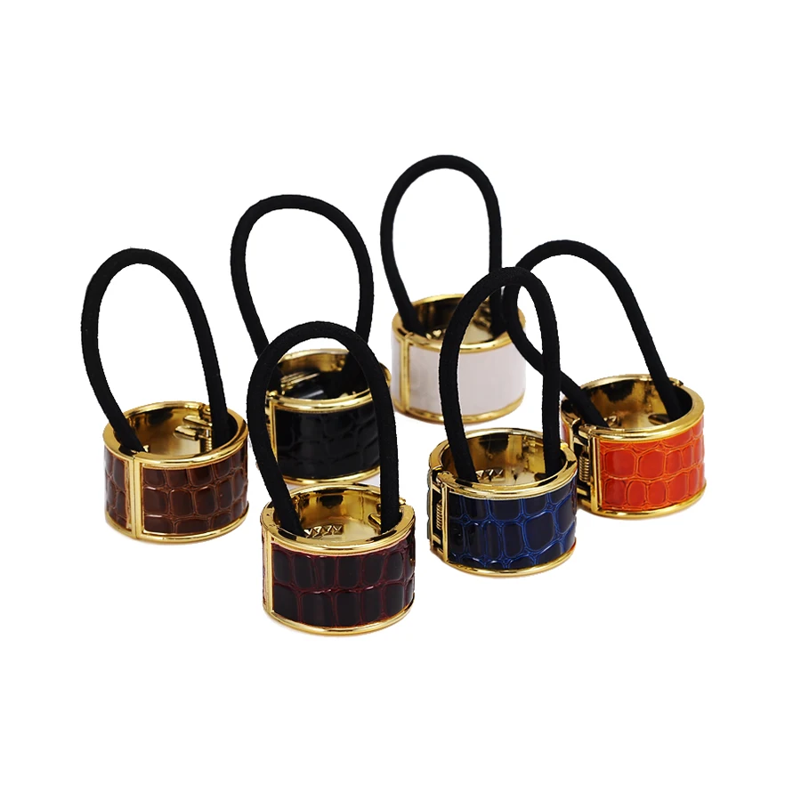 Women Imitation Leather Crocodile Pattern Ponytail Holder Elastic Hair Accessories Girl's Hair Cuff Wrap Tie Band Ring Rope
Women Imitation Leather Crocodile Pattern Ponytail Holder Elastic Hair Accessories Girl's Hair Cuff Wrap Tie Band Ring Rope