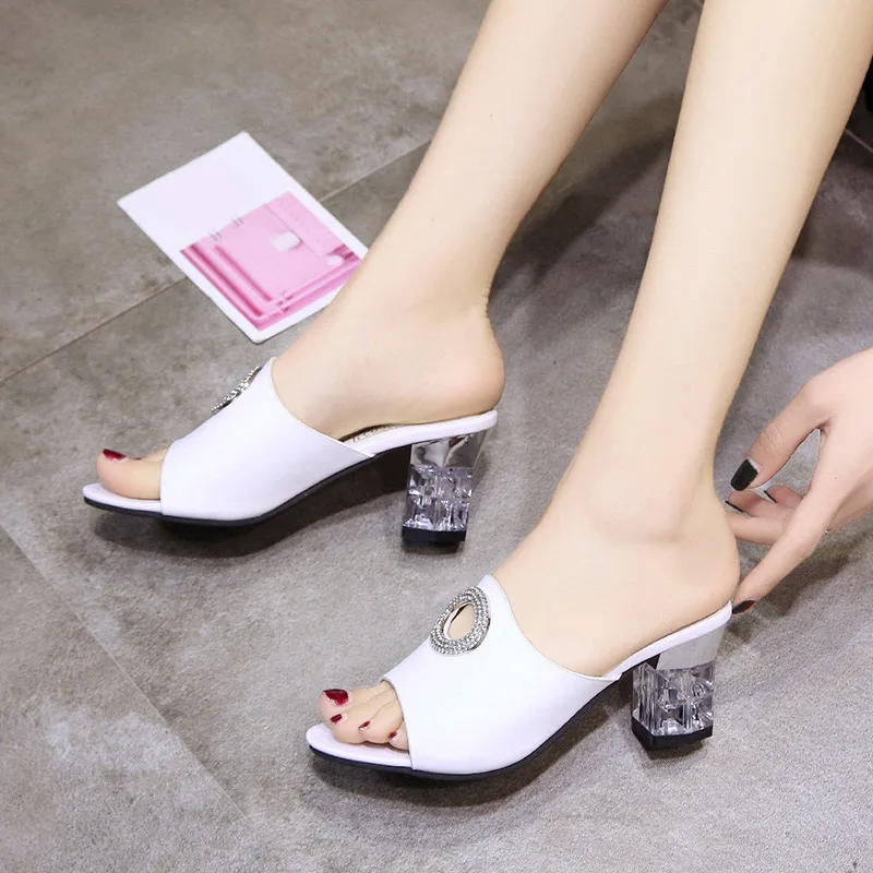 Фото Женские летние шлепанцы женские прозрачные туфли на толстом высоком каблуке с