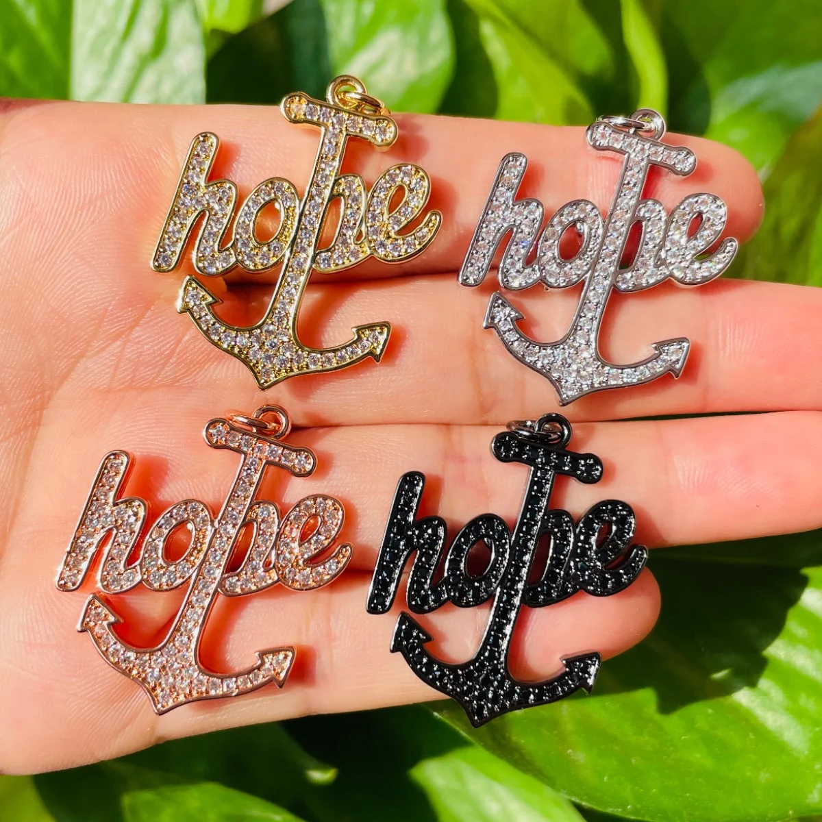 5pcs Anchor Hope Word Charm Jewelry Making Bling Zirconia Paved Gold-Plated Letter Pendant Women Bracelet Necklace DIY Accessory
5pcs Anchor Hope Word Charm Jewelry Making Bling Zirconia Paved Gold-Plated Letter Pendant Women Bracelet Necklace DIY Accessory