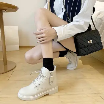 dashing Martin boots women autumn and winter new style joker chunky heels ankle boot comfort Add thick pile bottom
dashing Martin boots women autumn and winter new style joker chunky heels ankle boot comfort Add thick pile bottom