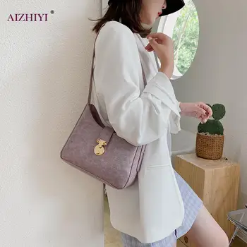 Creative Retro Stone Pattern PU Shoulder Bag Classic Texture Delicate Design Fashion Ladies Solid Color Travel Tote Bags
Creative Retro Stone Pattern PU Shoulder Bag Classic Texture Delicate Design Fashion Ladies Solid Color Travel Tote Bags