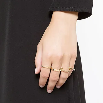 European and American new fashion with trend ring red ring Korean simple ring female personality light luxury trendy ring
European and American new fashion with trend ring red ring Korean simple ring female personality light luxury trendy ring