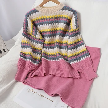 2020 autumn all-match sweet color matching striped round neck top + solid color high waist bag hip skirt knitted two-piece suit 
2020 autumn all-match sweet color matching striped round neck top + solid color high waist bag hip skirt knitted two-piece suit