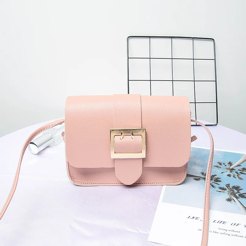 Spring summer 2019 new One-shoulder messenger bag women large-needle buckle cover, small square bag, onal cross-package
Spring summer 2019 new One-shoulder messenger bag women large-needle buckle cover, small square bag, onal cross-package