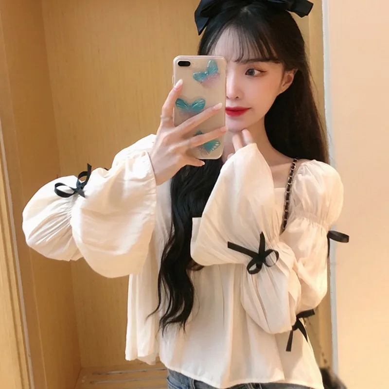 Autumn French Style Blouse Round Neck Bowknot Shirt Square Collar Solid Color Temperament Long-sleeved Sweater New Arrivals
Autumn French Style Blouse Round Neck Bowknot Shirt Square Collar Solid Color Temperament Long-sleeved Sweater New Arrivals