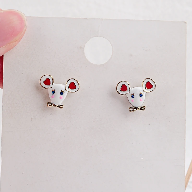 Mini Mouse Enamel Earrings Cute Animal Stud Earrings For Women Fashion Jewelry Wholesale
Mini Mouse Enamel Earrings Cute Animal Stud Earrings For Women Fashion Jewelry Wholesale