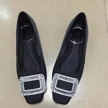 2020 Spring autumn women shoes shiny square buckle decoration comfortable lining square toe fashion casual work shoes women 
2020 Spring autumn women shoes shiny square buckle decoration comfortable lining square toe fashion casual work shoes women