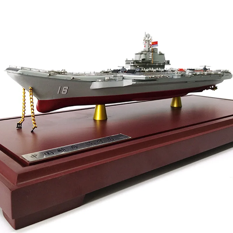36cm Liaoning Aircraft Carrier Model 1: 1000 Warship Battleship Military Navy Ship Decoration Souvenir Gift
36cm Liaoning Aircraft Carrier Model 1: 1000 Warship Battleship Military Navy Ship Decoration Souvenir Gift