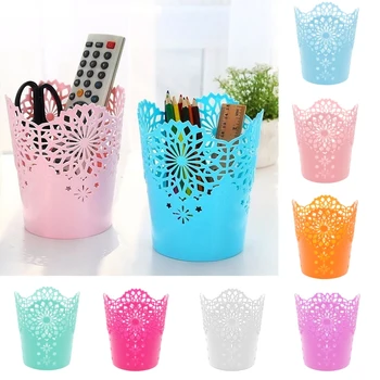 1Pcs Lace Hollow Creative Pattern Pen Holder Creative Storage Bucket Decoration Desktop Trash Can Storage Basket
1Pcs Lace Hollow Creative Pattern Pen Holder Creative Storage Bucket Decoration Desktop Trash Can Storage Basket