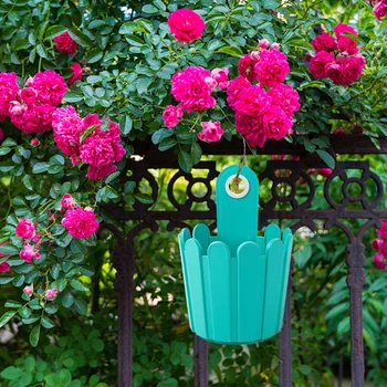 Kitchen Small Outdoor Garden Multifunction Wedding Gift Home Decoration Wall Mounted Balcony 1.4L Hanging Flowers Plant Basket 
Kitchen Small Outdoor Garden Multifunction Wedding Gift Home Decoration Wall Mounted Balcony 1.4L Hanging Flowers Plant Basket