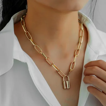 INS xiang shi pin Cool Simple Single Layer Lock Vintage Pendant Fashion Couples Necklace
INS xiang shi pin Cool Simple Single Layer Lock Vintage Pendant Fashion Couples Necklace