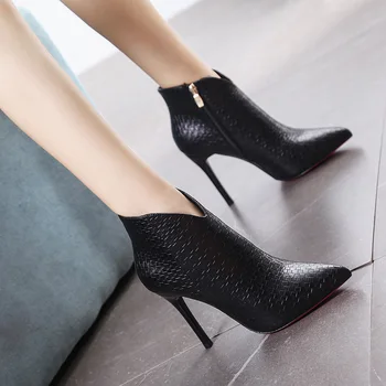 Weave Fine With Short Boots Woman Increase Sharp Boots Ankle Boots High-heeled Shoes 2019 Winter
Weave Fine With Short Boots Woman Increase Sharp Boots Ankle Boots High-heeled Shoes 2019 Winter