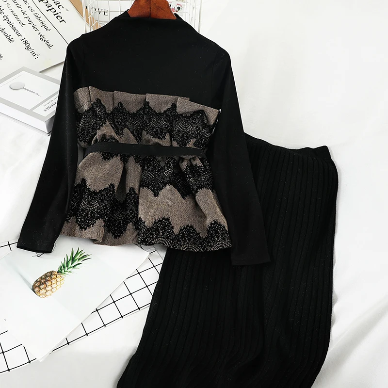 Mooirue Winter Elegant Women 2 Piece Sets Turtleneck Printed Pullovers With Sashes+kintting High Wasit Skirts Vintage Women Sets
Mooirue Winter Elegant Women 2 Piece Sets Turtleneck Printed Pullovers With Sashes+kintting High Wasit Skirts Vintage Women Sets