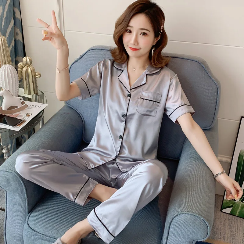 Spring Summer Faux Silk Pajamas Nightwear Women Set Soft and Comfortable Simple Pure Color Leisure Short Sleeves Sleepwear New
Spring Summer Faux Silk Pajamas Nightwear Women Set Soft and Comfortable Simple Pure Color Leisure Short Sleeves Sleepwear New