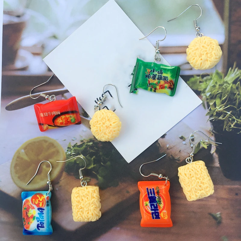 Funny Personality Instant Noodles Food Earrings for Women Girls Cute Handmade Simulation Resin Noodles Earrings Jewelry Brincos
Funny Personality Instant Noodles Food Earrings for Women Girls Cute Handmade Simulation Resin Noodles Earrings Jewelry Brincos
