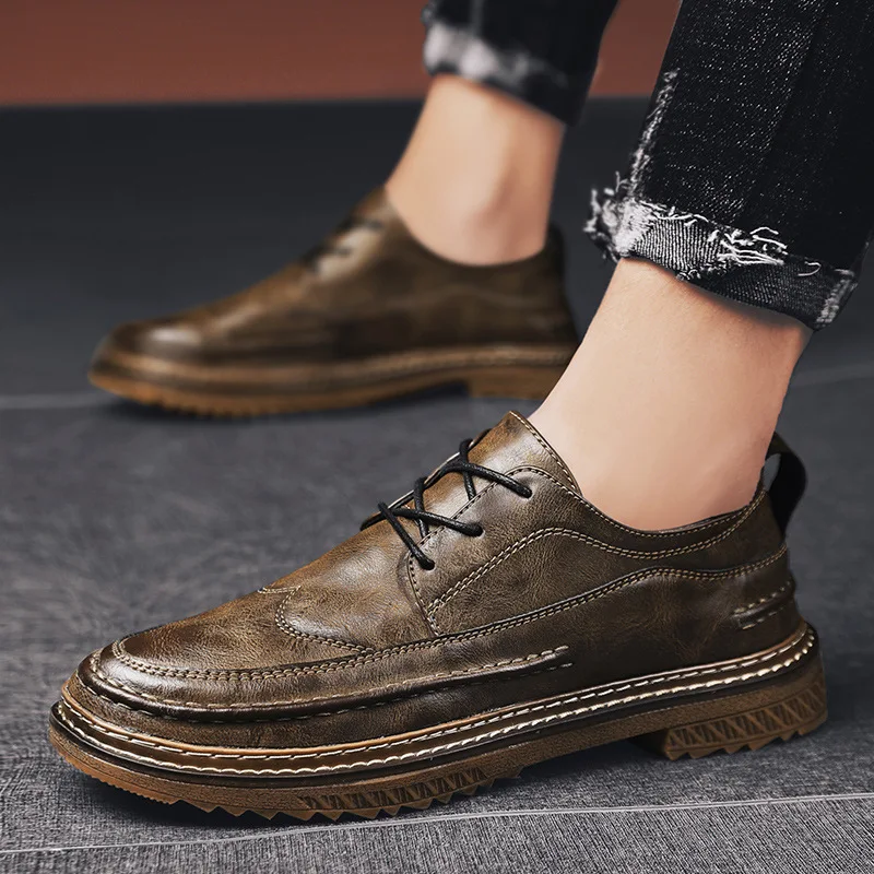 Designer Formal Men Dress Shoes Male Leather Classic Brogue Shoes Flats Oxfords for Wedding Office Business Dress Shoes
Designer Formal Men Dress Shoes Male Leather Classic Brogue Shoes Flats Oxfords for Wedding Office Business Dress Shoes