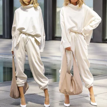 Less Is More Simple Fashion Loose Turtleneck Batwing Sleeve Sweatshirts Women Two Piece Outfits Pants Set 2020 Casual Streetwear
Less Is More Simple Fashion Loose Turtleneck Batwing Sleeve Sweatshirts Women Two Piece Outfits Pants Set 2020 Casual Streetwear