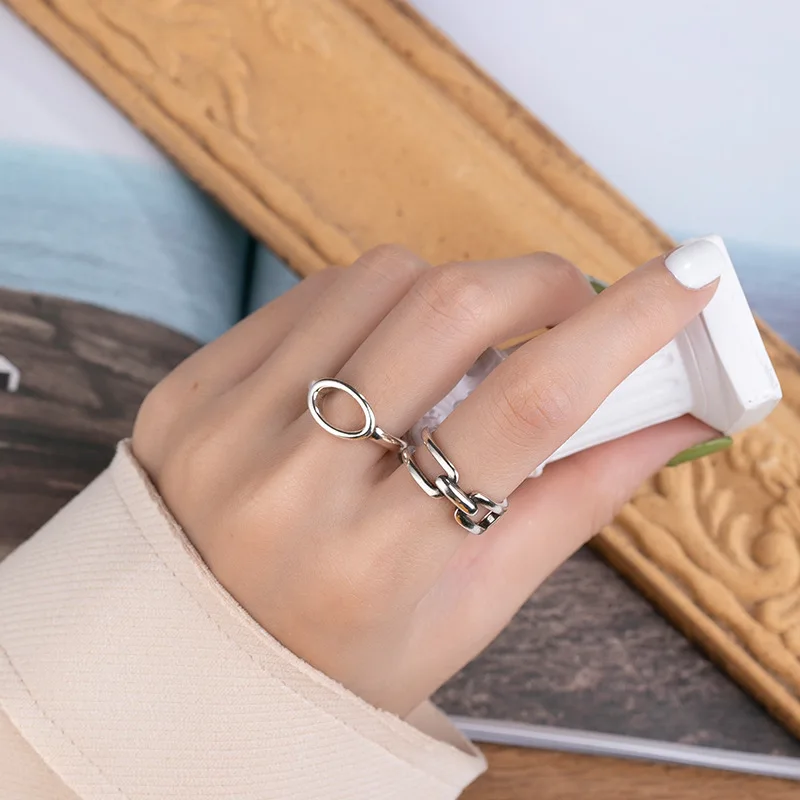 Ring Oval Chain Index Finger Ring Smiley Chain Double Five-pointed Star Hollow Flower Fashion Personality Glossy English Letters
Ring Oval Chain Index Finger Ring Smiley Chain Double Five-pointed Star Hollow Flower Fashion Personality Glossy English Letters