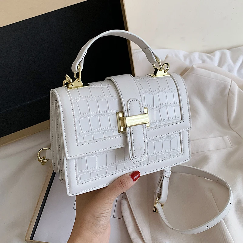Crocodile pattern Square Tote bag 2020 Fashion New High quality PU Leather Women's Designer Handbag Chain Shoulder Messenger Bag
Crocodile pattern Square Tote bag 2020 Fashion New High quality PU Leather Women's Designer Handbag Chain Shoulder Messenger Bag