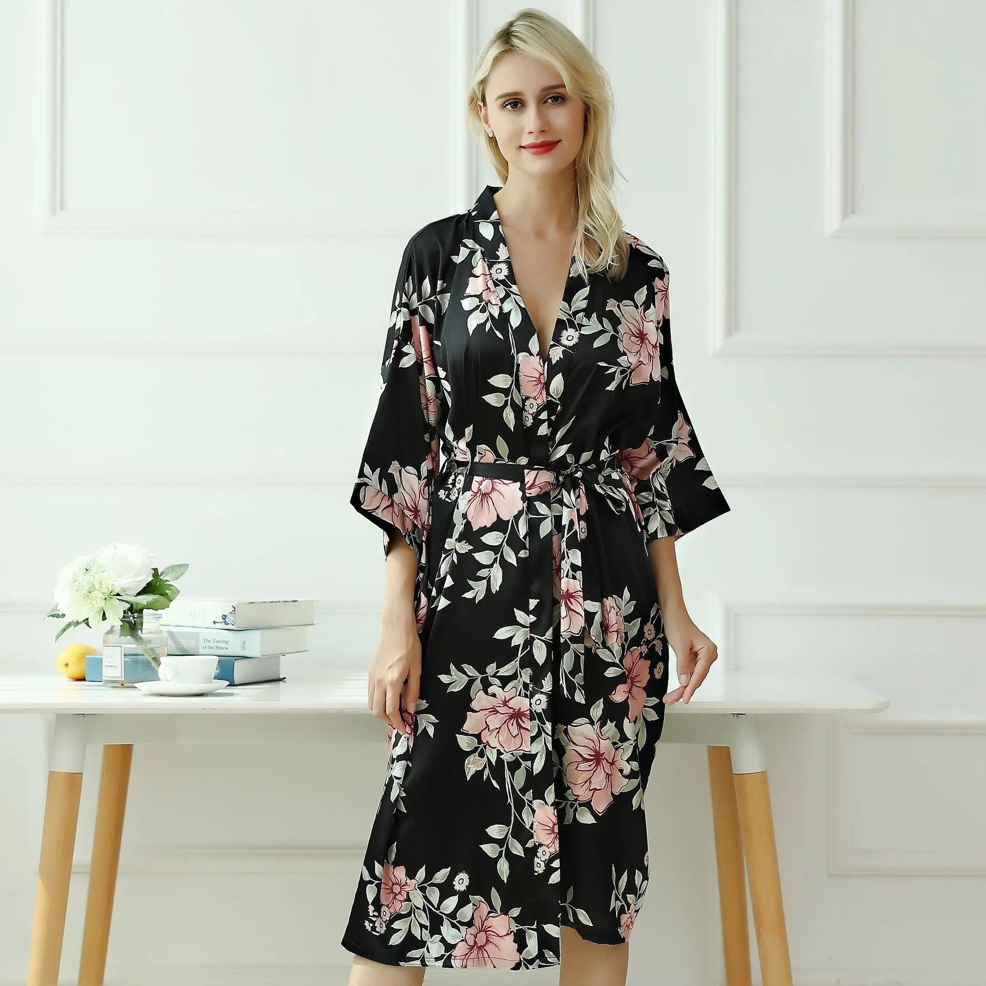 

Silky Print Flower Kimono Bathrobe Gown Casual Women Sleepwear Nightdress Satin Homewear Black Intimate Lingerie Nightgown