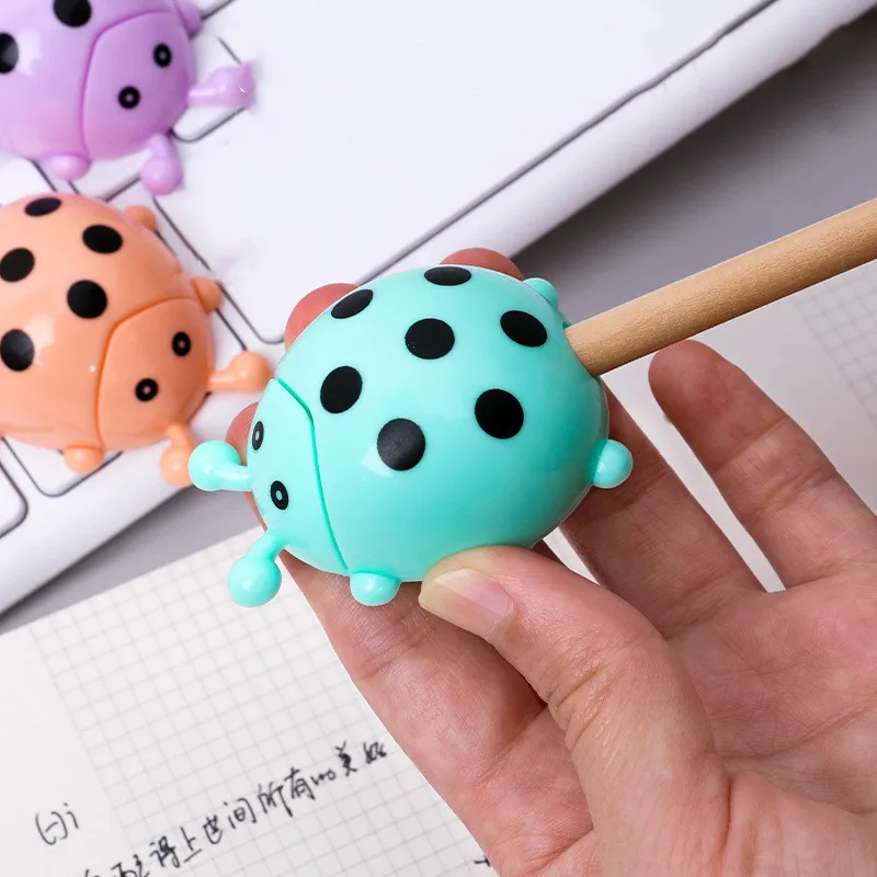 Cute Animal Ladybug Pencil Sharpener Children's Rotating Pencil Sharpener Primary School Animal Manual Pencil Sharpener
Cute Animal Ladybug Pencil Sharpener Children's Rotating Pencil Sharpener Primary School Animal Manual Pencil Sharpener
