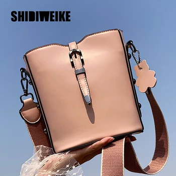 pu Leather Messenger Bag 2020 New Fashion Women Handbags Wide Strap Chains Design Bucket Shoulder Bag Feminina 1X65
pu Leather Messenger Bag 2020 New Fashion Women Handbags Wide Strap Chains Design Bucket Shoulder Bag Feminina 1X65