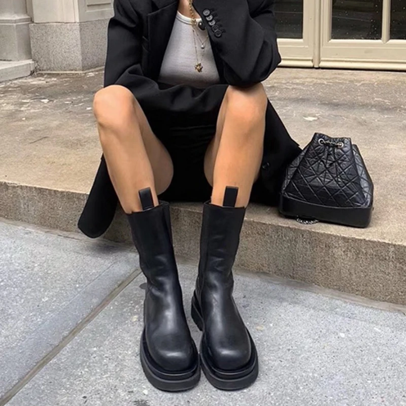 Color Matching Women's Boots 2021 New Spring/Summer Thin Platform Chelsea Boots Flat Mid-Calf Smoke Pipe Boots for Women
Color Matching Women's Boots 2021 New Spring/Summer Thin Platform Chelsea Boots Flat Mid-Calf Smoke Pipe Boots for Women