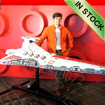 05077 The UCS Venator Class Star Destroyer ST04 Star Movie Wars Model Building Blocks 81067 05042 05027 05037 05038 Sandcrawler
05077 The UCS Venator Class Star Destroyer ST04 Star Movie Wars Model Building Blocks 81067 05042 05027 05037 05038 Sandcrawler