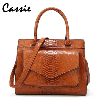 2019 New Snake Pattern Handbag Large Capacity Fashion Lady HandBag Simple Atmosphere PU Shoulder Bag Fashion Wild Bag
2019 New Snake Pattern Handbag Large Capacity Fashion Lady HandBag Simple Atmosphere PU Shoulder Bag Fashion Wild Bag